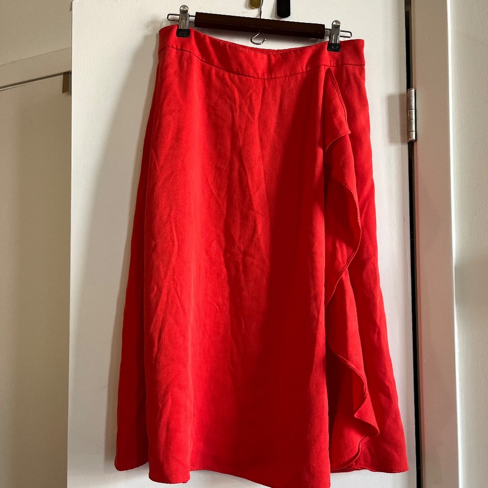 J. Crew 365 Flowy Orange/Red Skirt w/ Ruffle Detail